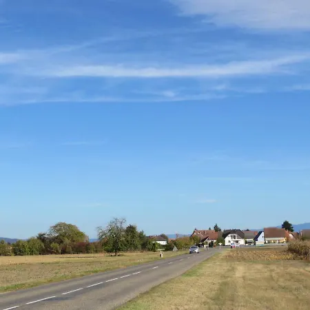 Gites Du Moulin, Centre Equestre, Restaurant 別荘 Widensolen