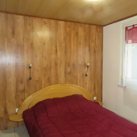 Gites Du Moulin, Centre Equestre, Restaurant Widensolen