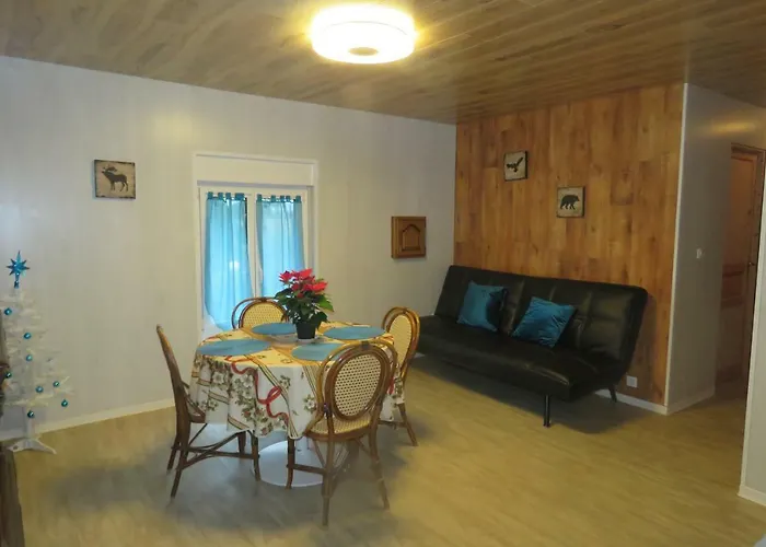 Feriehus Gites Du Moulin, Centre Equestre, Restaurant *